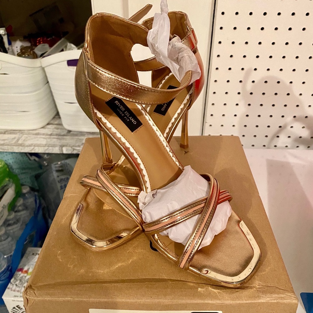 River Island Black Strappy Sandel